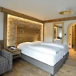 Otel Post Seefeld - Wellnesshotel Tirol 4*