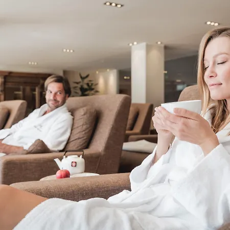 Post Seefeld - Wellnesshotel Tirol Hotel 4*