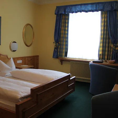 Hotell Post Seefeld - Wellnesshotel Tirol 4*