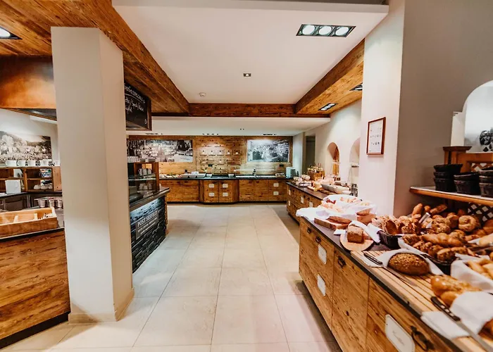 Post Seefeld - Wellnesshotel Tirol 4* Зеефельд в Тироле