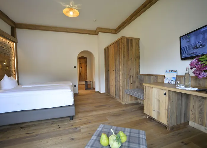 ホテル Post Seefeld - Wellnesshotel Tirol ゼーフェルト・イン・チロル