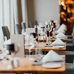 Отель Post Seefeld - Wellnesshotel Tirol Зеефельд в Тироле