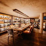 Post Seefeld - Wellnesshotel Tirol Отель Зеефельд в Тироле