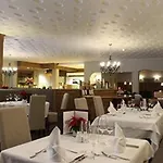 Отель Post Seefeld - Wellnesshotel Tirol Зеефельд в Тироле